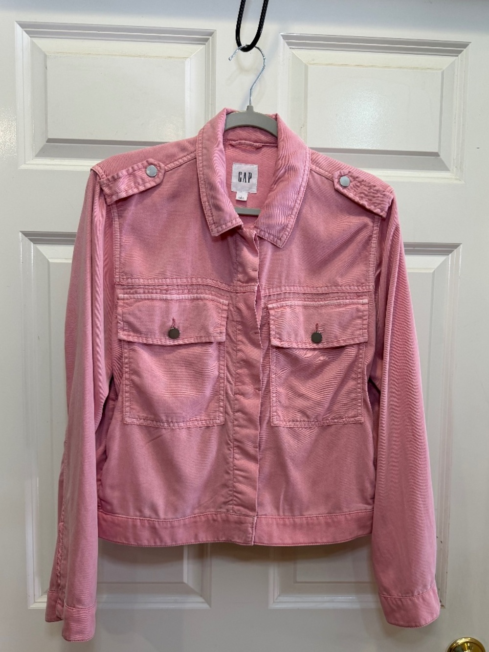 Lightweight, Rarely Worn, Summer/Spring Pink Jacket from The Gap - Size Large